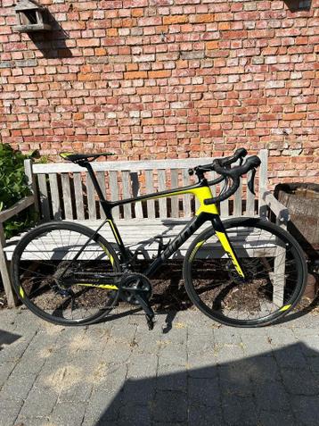Giant Defi Advanced 1 carbon racefiets