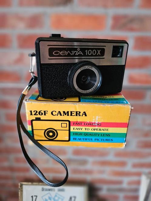 Vintage Instamatic Centia 100X camera - 1983, Audio, Tv en Foto, Fotocamera's Analoog, Zo goed als nieuw, Compact, Overige Merken