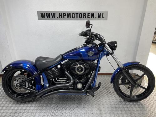 Harley-Davidson FXCWC ROCKER C CUSTOM SOFTAIL SPECIAL 1584 B, Motos, Motos | Harley-Davidson, Entreprise, Chopper, plus de 35 kW