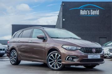 Fiat Tipo 1.6 MultiJet Kombi/cuir/chauffage des sièges/LED