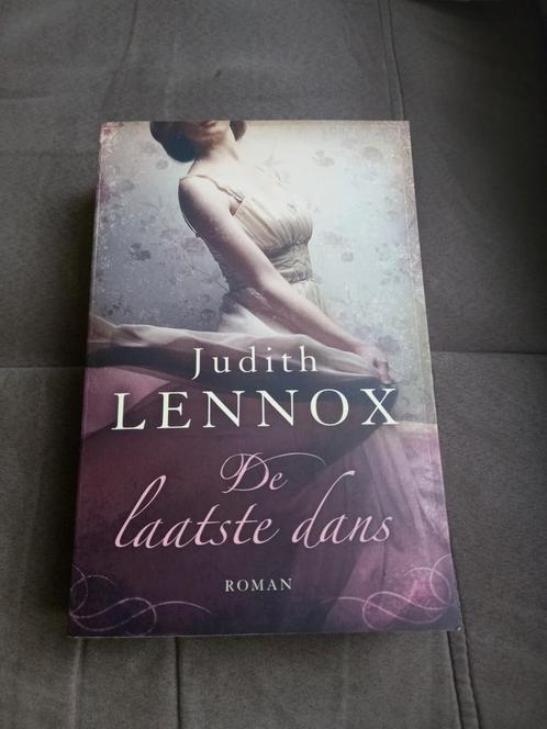 Judith Lennox - De laatste dans, Livres, Romans, Comme neuf, Europe autre, Enlèvement ou Envoi