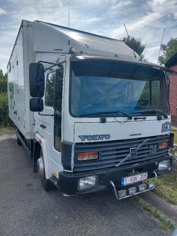 Volvo fl6 camper