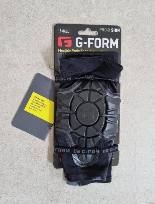 TK: G-Form Pro-X-shin pads (scheenbeschermers) - maat: S, Sports & Fitness, Patins à roulettes alignées, Utilisé, Protection, Autres marques