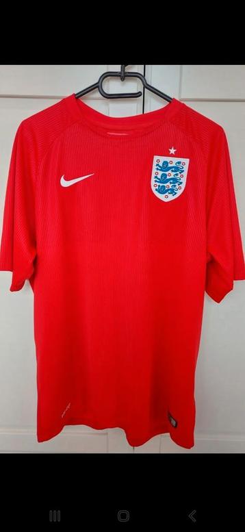 Voetbalshirt Engeland. Maat L. Nike.  Authentic 2014.