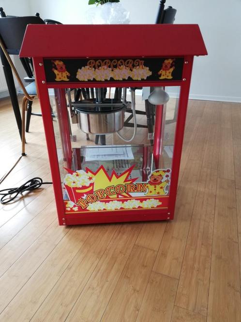 verhuur popcorn popcornmachine huur feest party, Hobby en Vrije tijd, Feestartikelen | Verhuur, Zo goed als nieuw, Ophalen