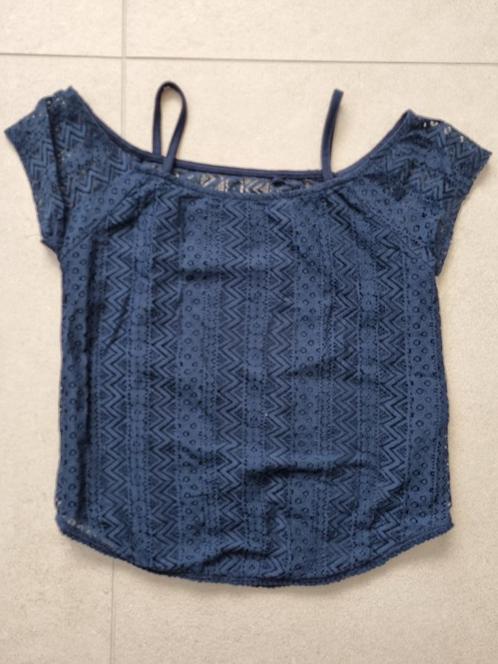 Blauw topje met doorschijnende rug - maat 134-140, Kinderen en Baby's, Kinderkleding | Maat 140, Zo goed als nieuw, Meisje, Shirt of Longsleeve