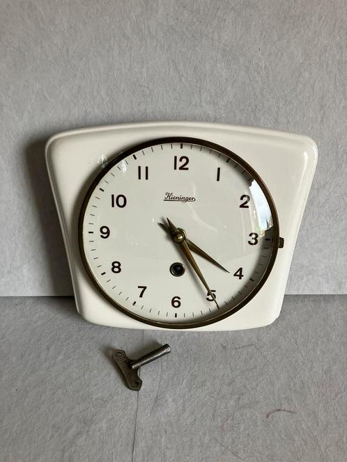 Horloge murale vintage à remontage en porcelaine Kieninger, Maison & Meubles, Accessoires pour la Maison | Horloges, Utilisé, Horloge murale
