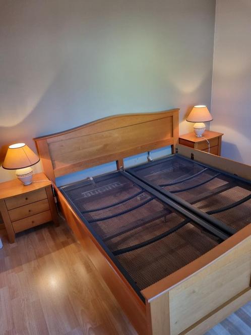 Bed 2 p met bedbodems, Huis en Inrichting, Slaapkamer | Matrassen en Bedbodems, Zo goed als nieuw, Overige maten, 200 cm, Tweepersoons