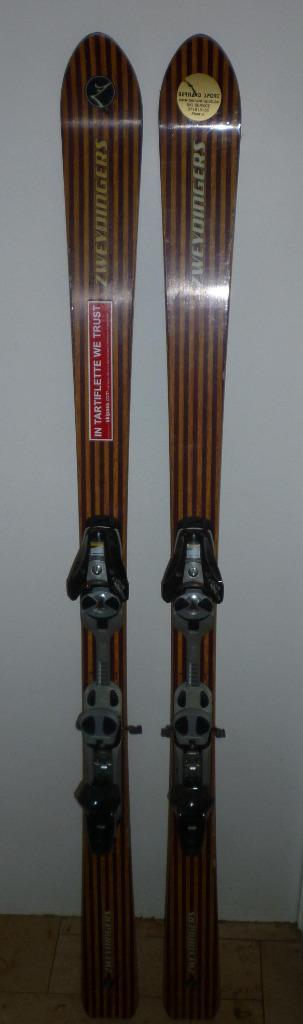 Skis Zweidingers 167cms d'occasion, Sports & Fitness, Ski & Ski de fond, Utilisé, Skis, Autres marques, Carving, 160 à 180 cm