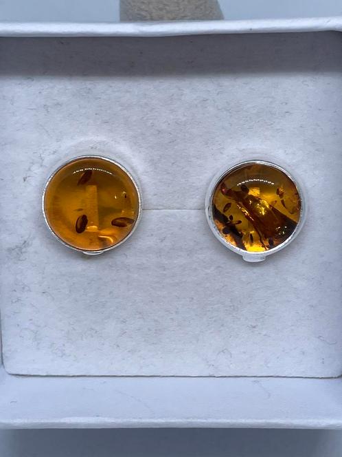 Zilveren oorbellen met natuurlijke amber, Bijoux, Sacs & Beauté, Boucles d'oreilles, Neuf, Puces ou Clous, Argent, Rouge, Avec pierre précieuse