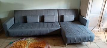 gratis : 3 zitsbank met chaiselong, om te vormen tot bed
