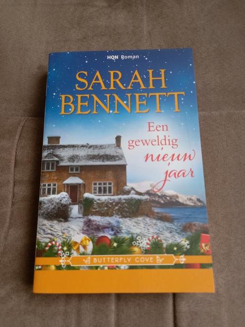 Sarah Bennett - Een geweldig nieuw jaar (Pocket), Livres, Romans, Comme neuf, Reste du monde, Enlèvement ou Envoi