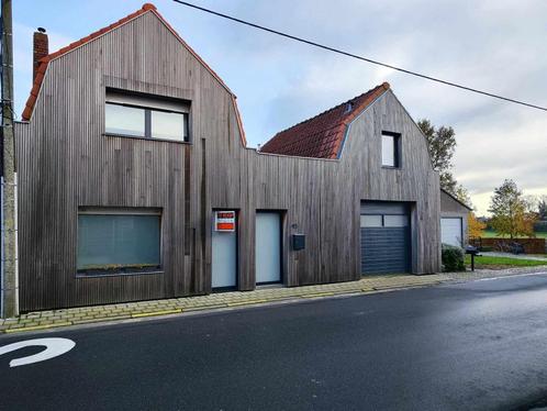 Huis met praktijkruimte, Immo, Maisons à vendre, Province de Flandre-Orientale, Jusqu'à 200 m², Maison de coin, Ventes sans courtier