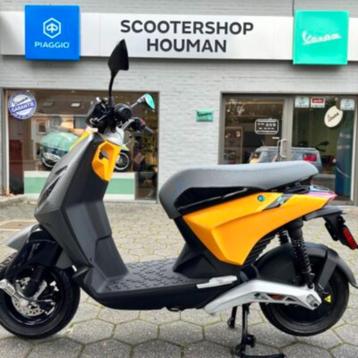 PIAGGIO 1 ELECTRIC 1.2KW 25Km/h SUNSHINE MIX (nr.138)