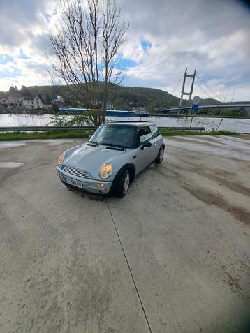 Mini Cooper 194.000km 1.6 essence 16v moteur mini