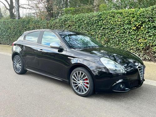 Alfa Romeo Giulietta 1.6jtd nieuwe roetfilter! gekeurd!, Auto's, Alfa Romeo, Particulier, Giulietta, ABS, Airbags, Airconditioning