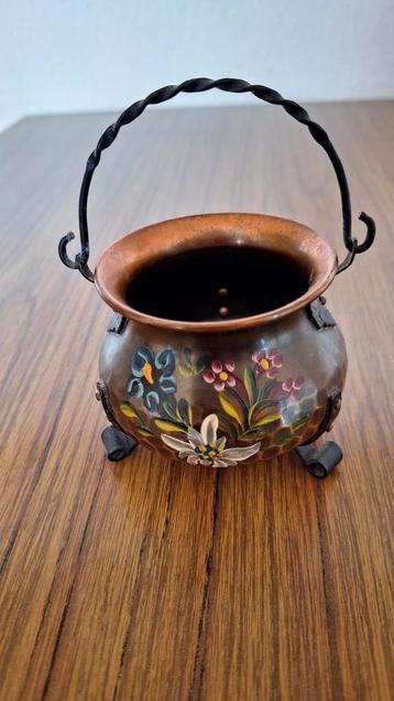 Pot en cuivre avec motif floral peint à la main de 6,7 cm de
