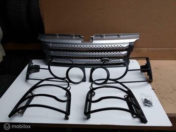 Lamproosters Range Rover Sport L320 Roosters Light Guards