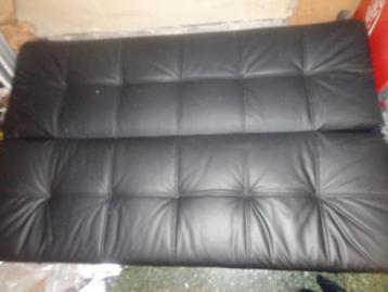 Canapé lit convertible en simili cuir noir Neuf