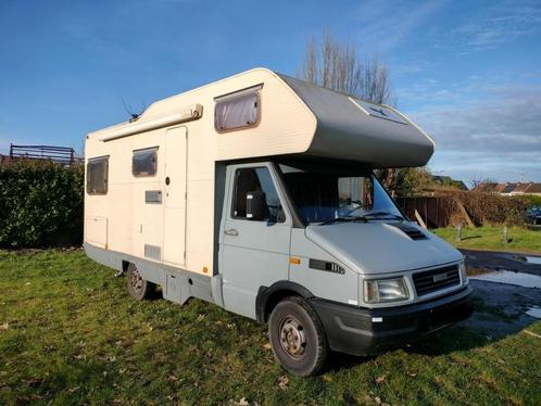 Camper Iveco Daily, Caravanes & Camping, Camping-cars, Particulier, Semi-intégral, jusqu'à 5, Autres marques, Diesel, Enlèvement