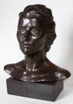 Buste de femme en bronze de Toon van Eindhoven - 16 kg, Antiquités & Art, Enlèvement