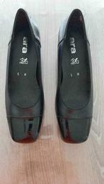 Zwarte schoenen met kleine hak maat 38 Nieuw, Kleding | Dames, Nieuw, Ophalen of Verzenden, Schoenen met lage hakken, Ara