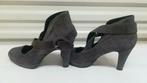 271B* 1001 PATTES jolis escarpins gris cuir-nubuck (39), Vêtements | Femmes, Gris, Escarpins, Comme neuf, 1001 Pattes