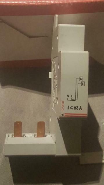 Legrand accessoire  différentiel 63A, Enlèvement ou Envoi, Neuf