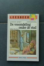 De Vreemdeling onder de stad. Esther Rochon., Boeken, Ophalen of Verzenden, Nieuw, Fictie