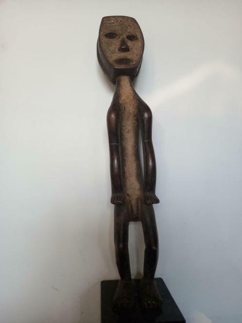 Pendu mbole pende congo 46 cm, Antiquités & Art, Art | Sculptures & Bois, Enlèvement ou Envoi