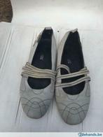 Schoenen Kickers, Kleding | Dames, Schoenen, Ophalen of Verzenden, Gedragen, Wit, Pumps