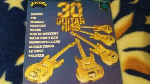 Disque vinyl 33 tours 30 guitar hits, CD & DVD, Vinyles | Rock, Comme neuf, Enlèvement ou Envoi