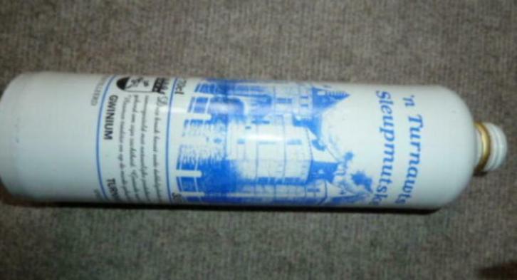 # stenen fles kruik 'N TURNAWTS SLEUPMUTSKE Gwinium Turnhout, Verzamelen, Biermerken, Gebruikt, Flesje(s), Overige merken, Ophalen of Verzenden