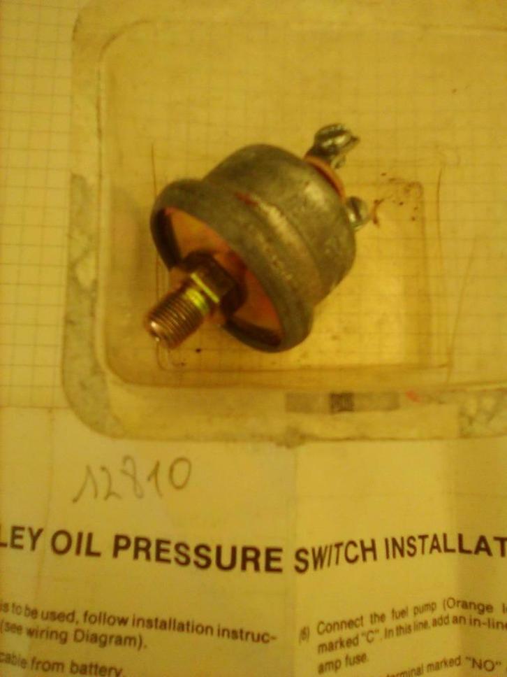 Holley oil pressure switch 12810, Auto-onderdelen, Motor en Toebehoren, Amerikaanse onderdelen, Jeep, Universele onderdelen, Chevrolet