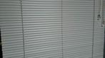 Gebroken wit horizontale jaloezie 16 mm lamellen luxaflex, Ophalen, 100 tot 150 cm, 50 tot 100 cm, Zo goed als nieuw