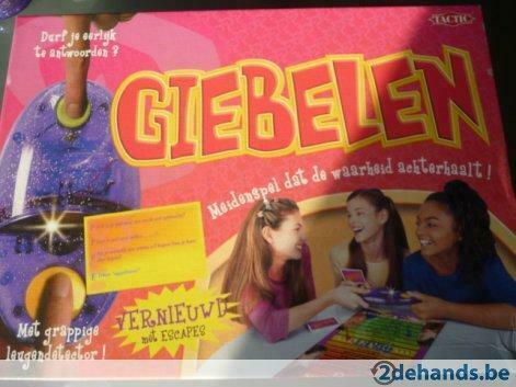 Giebelen - Meidenspel dat de waarheid achterhaalt, Hobby & Loisirs créatifs, Jeux de société | Autre, Utilisé, Enlèvement ou Envoi