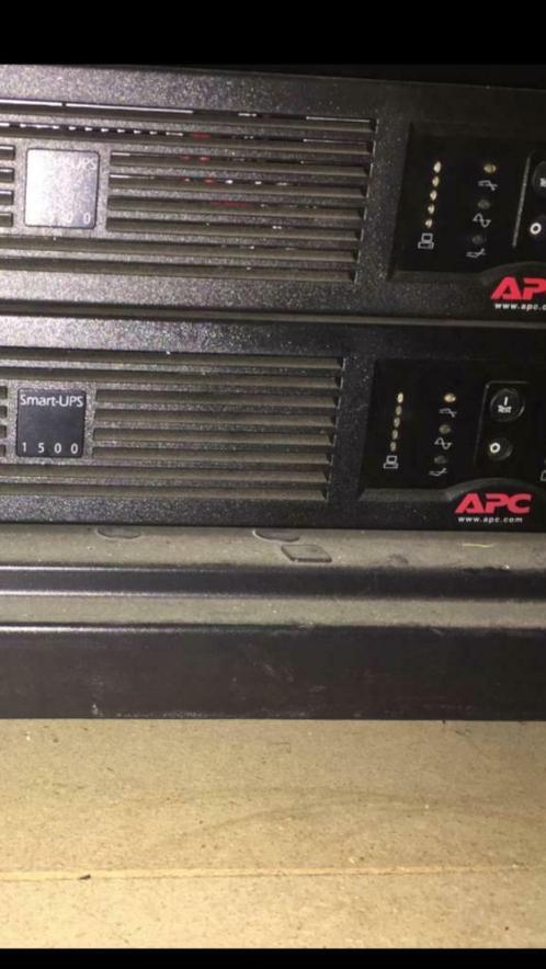 APC SMART-UPS 1500, Computers en Software, Noodvoedingen (UPS), Gebruikt, Ophalen