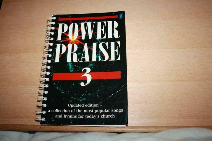 Power Praise 3 Updated edition , a collection of the most po, Boeken, Muziek, Gelezen, Overige onderwerpen, Ophalen of Verzenden