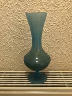 Vase en opaline hauteur 22 cm, Ophalen of Verzenden