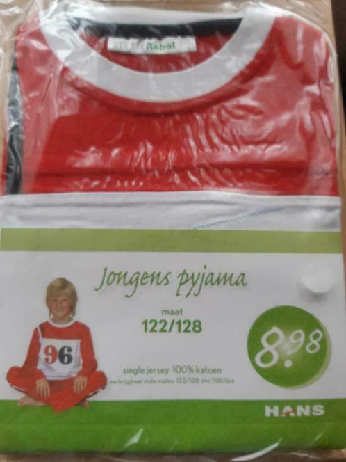 pyjama jongen 122-128 rood met wit/bl."96" (jersey)-NIEUW!, Kinderen en Baby's, Kinderkleding | Maat 128, Nieuw, Jongen, Nacht- of Onderkleding