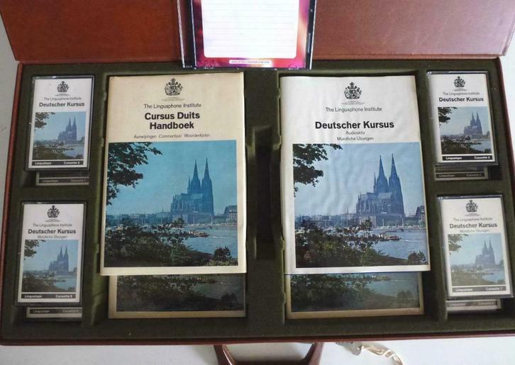 Cursus Duits - Linguaphone - boeken plus tapes en CDs, Boeken, Studieboeken en Cursussen, Zo goed als nieuw, Niet van toepassing