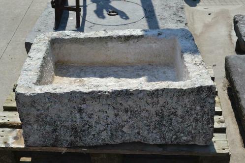 mooie grote witgele hardstenen waterbak, Tuin en Terras, Bloembakken en Plantenbakken, Steen, Ophalen of Verzenden