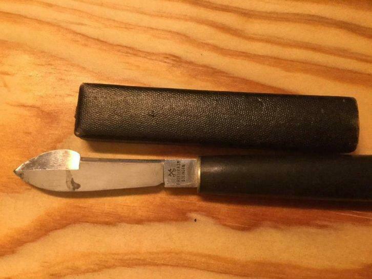 speciaal mesje van Herder, Collections, Objets militaires | Général, Enlèvement