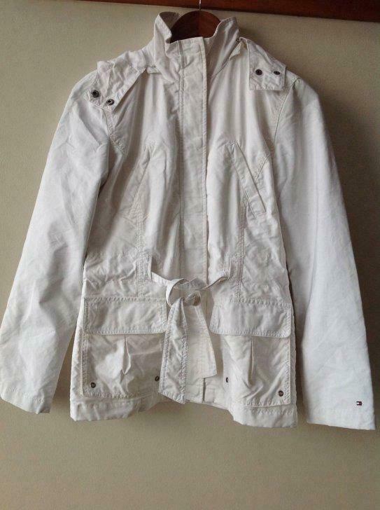 Jas Tommy Hilfiger ( regen/tussenseizoen jas), Kleding | Dames, Jassen | Winter, Gedragen, Maat 36 (S), Wit, Ophalen of Verzenden