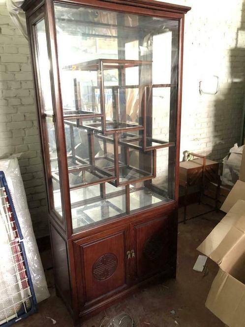 Merg handelaar machine ② Antieke Chinese vitrinekast — Kasten | Vitrinekasten — 2dehands