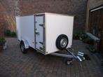 Verhuur, verkoop, herstelling aanhangwagens te 9300 Aakst, Ophalen