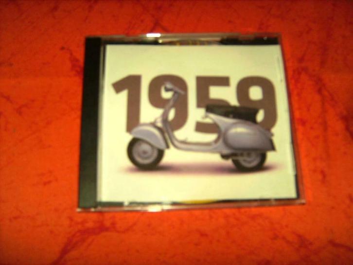 vespa werk boek cd 1959 tot .. vespa 50 90 125 150 180 200, Motoren, Handleidingen en Instructieboekjes, Ophalen of Verzenden