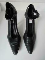 Zwarte pumps met naaldhak maat 41, Kleding | Dames, Schoenen, Pumps, Head over Heels, Zwart, Ophalen of Verzenden