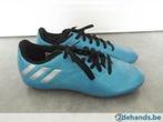 Voetbalschoenen adidas maat 35, Kinderen en Baby's, Gebruikt, Sportschoenen