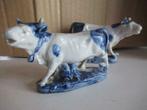 2 petites vaches en faience, Antiquités & Art, Curiosités & Brocante, Enlèvement ou Envoi